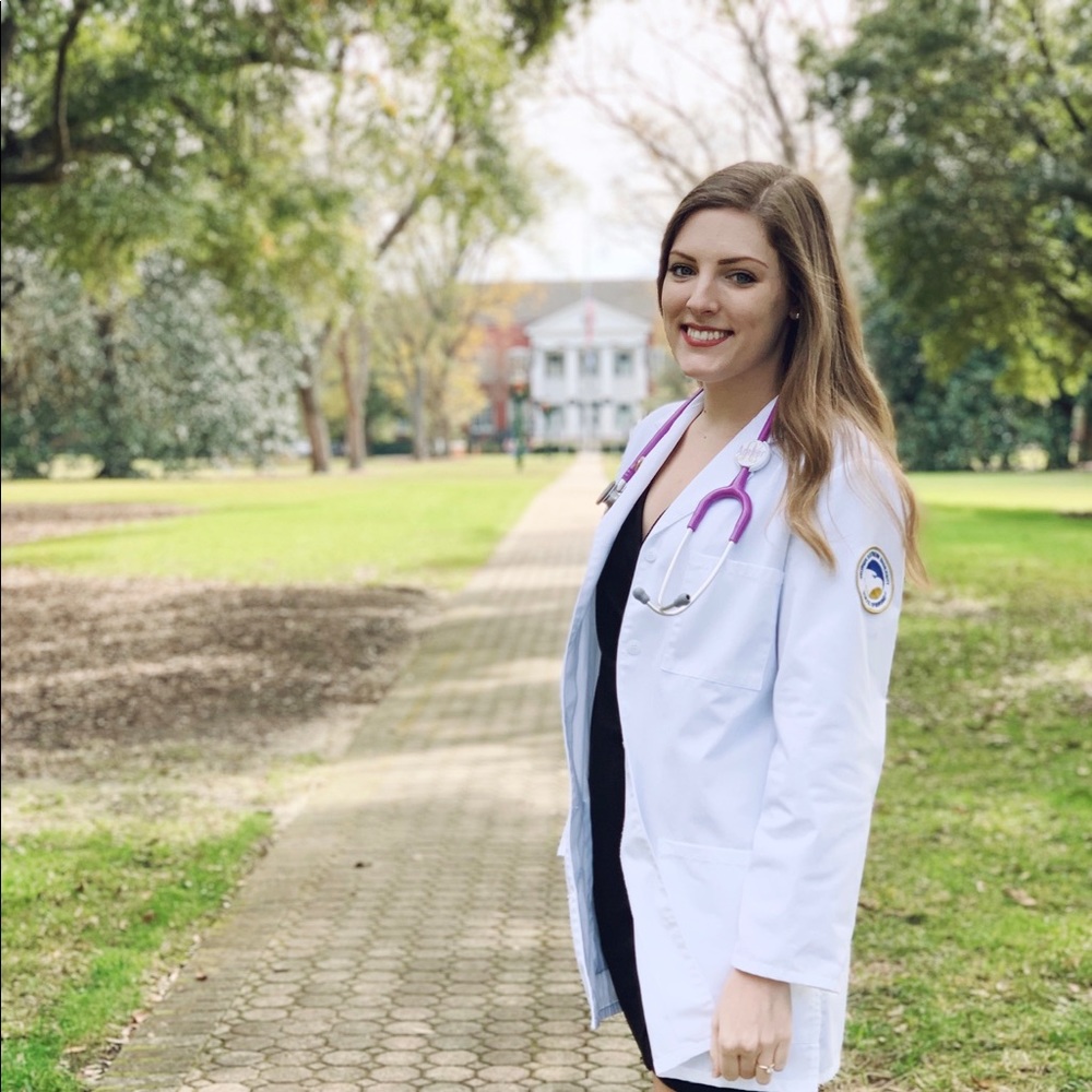 Meet your Posher, Amber